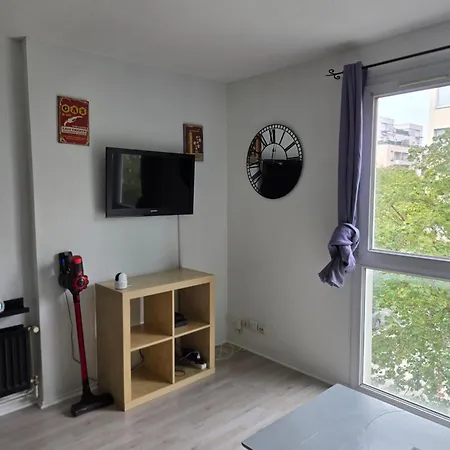 Apartment Individuel - Le Musset & Parking Gratuit Devant L'immeuble