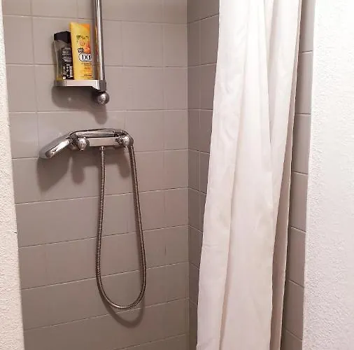 Individuel - Le Musset & Parking Gratuit Devant L'immeuble Grenoble